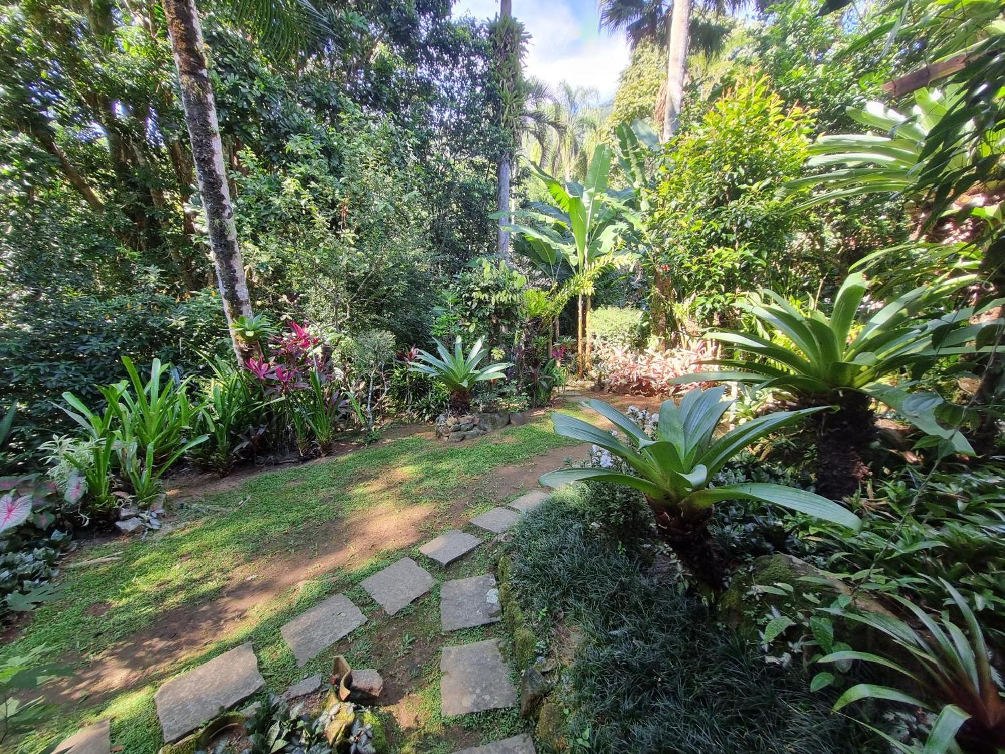 Pousada Cachoeira Vila do Abraao Bagian luar foto